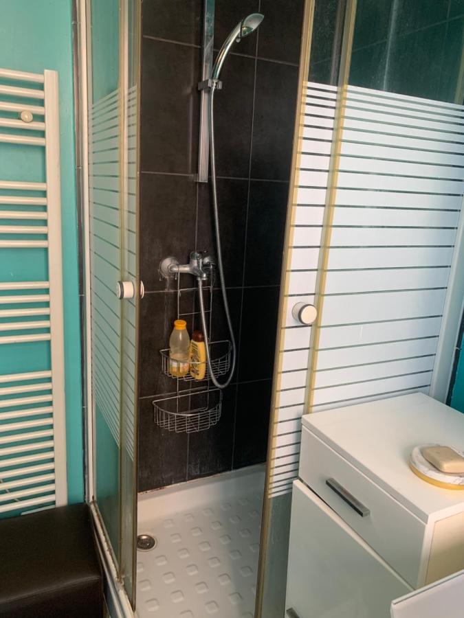 One Bedroom Appartement - Paris Exteriör bild